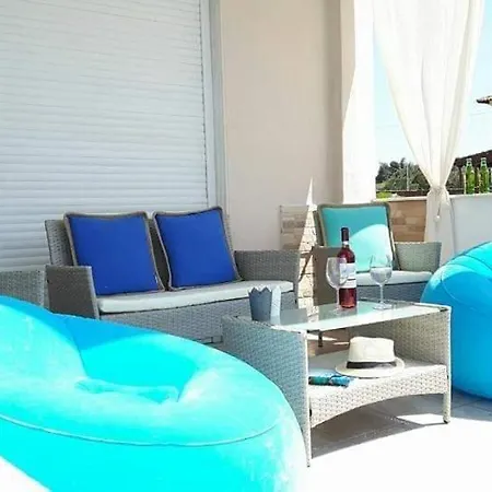 Apartment Fokea Nea Fokea
